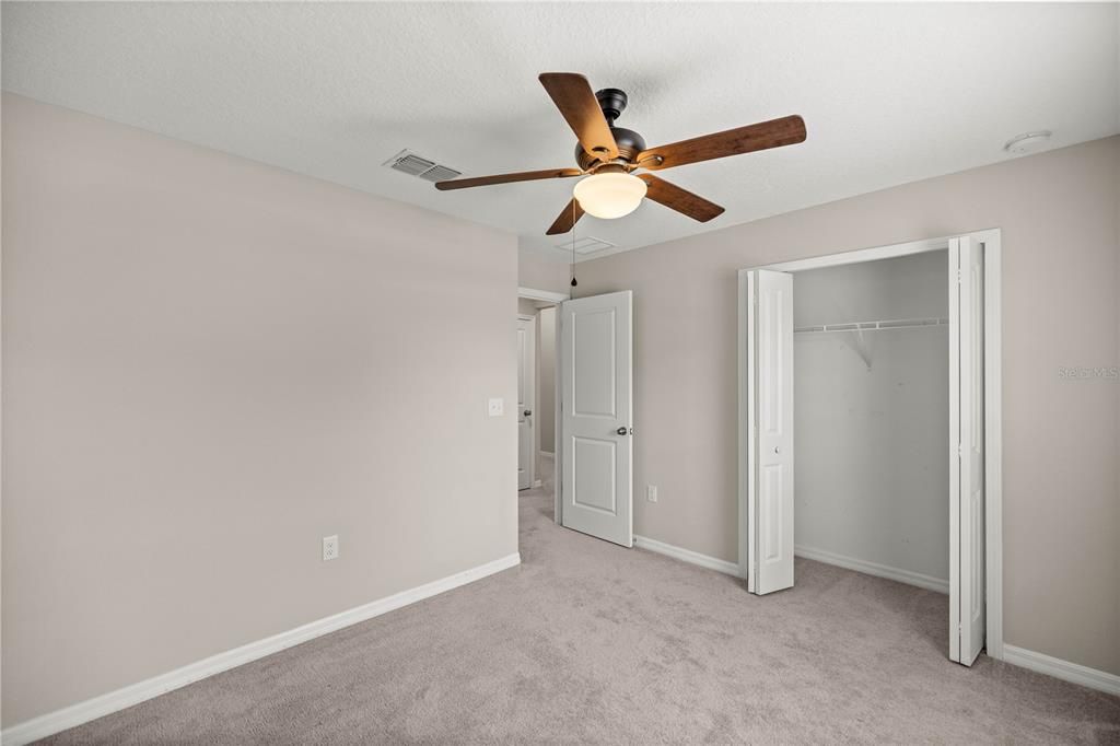 For Sale: $282,000 (3 beds, 2 baths, 1554 Square Feet)