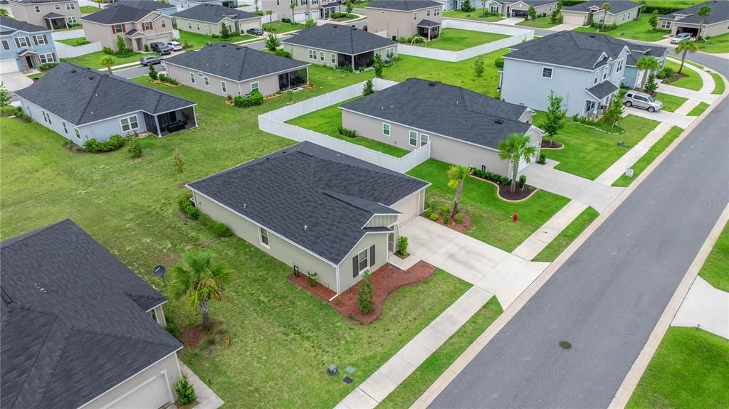 For Sale: $282,000 (3 beds, 2 baths, 1554 Square Feet)