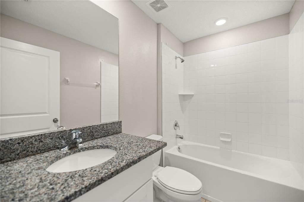 For Sale: $282,000 (3 beds, 2 baths, 1554 Square Feet)