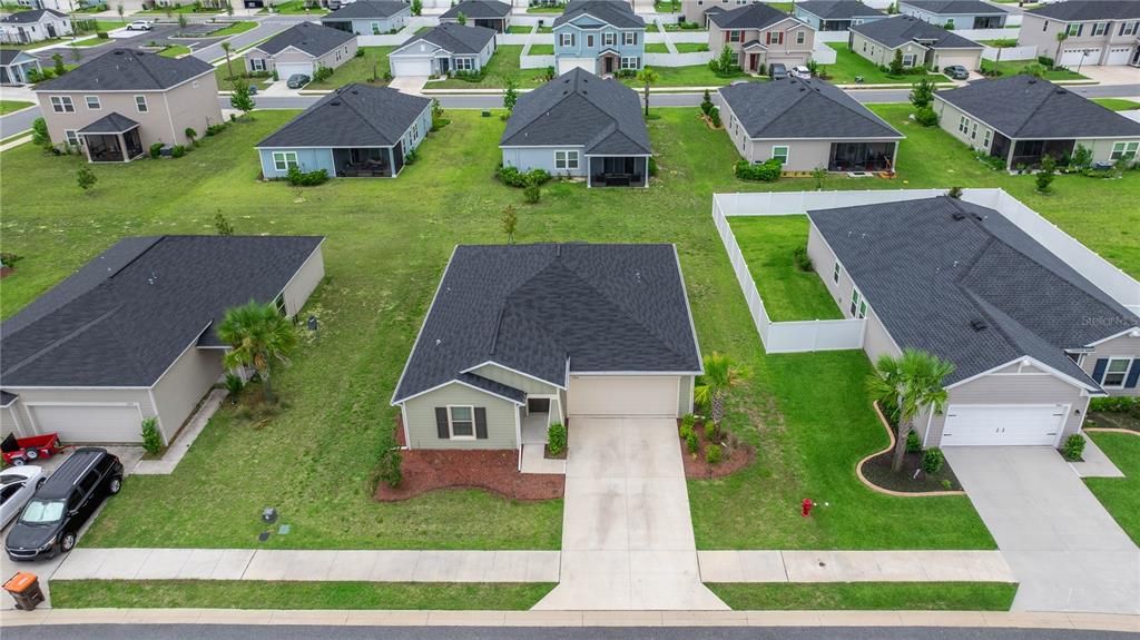 For Sale: $282,000 (3 beds, 2 baths, 1554 Square Feet)