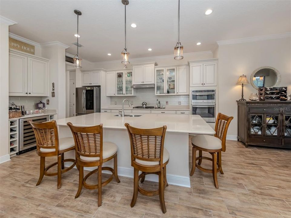 Active With Contract: $550,000 (3 beds, 2 baths, 2427 Square Feet)