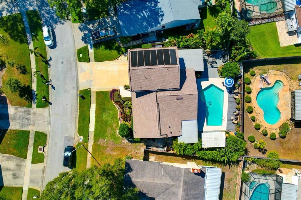 Под контрактом: $525,000 (3 спален, 2 ванн, 2055 Квадратных фут)