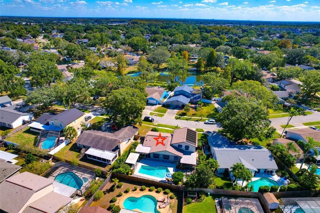 Под контрактом: $525,000 (3 спален, 2 ванн, 2055 Квадратных фут)