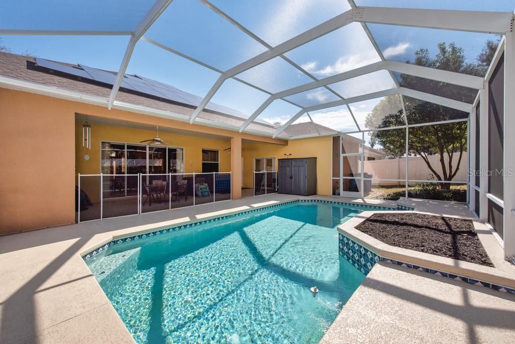 For Sale: $580,000 (4 beds, 3 baths, 2821 Square Feet)