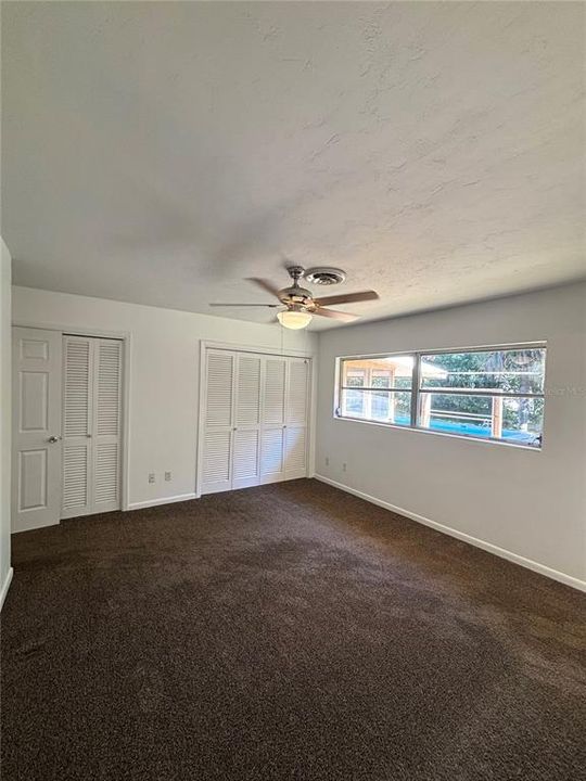 出租: $2,100 (4 贝兹, 3 浴室, 2089 平方英尺)