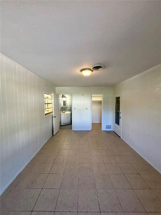 出租: $2,100 (4 贝兹, 3 浴室, 2089 平方英尺)