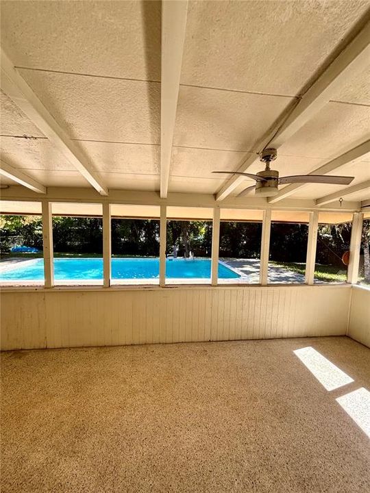 出租: $2,100 (4 贝兹, 3 浴室, 2089 平方英尺)