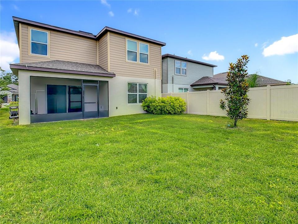 For Rent: $2,845 (5 beds, 3 baths, 2615 Square Feet)