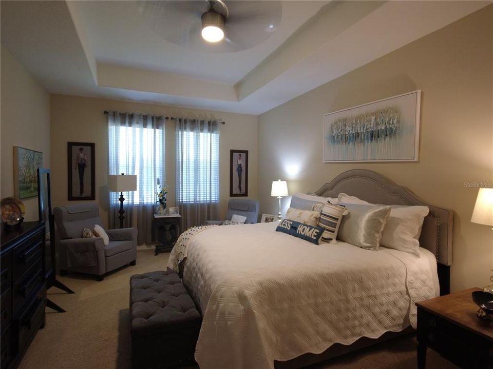 En Venta: $425,000 (3 camas, 2 baños, 1699 Pies cuadrados)