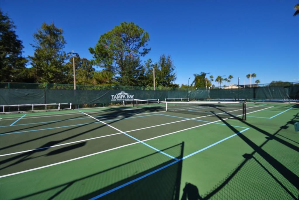 En Venta: $425,000 (3 camas, 2 baños, 1699 Pies cuadrados)