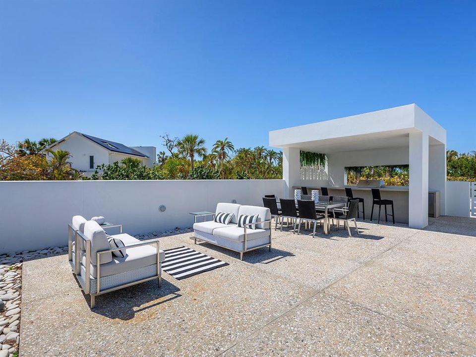 В аренду: $16,500 (4 спален, 3 ванн, 4006 Квадратных фут)