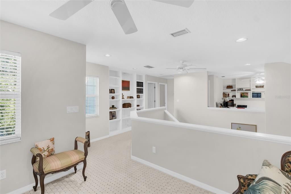 For Sale: $799,000 (3 beds, 2 baths, 1940 Square Feet)