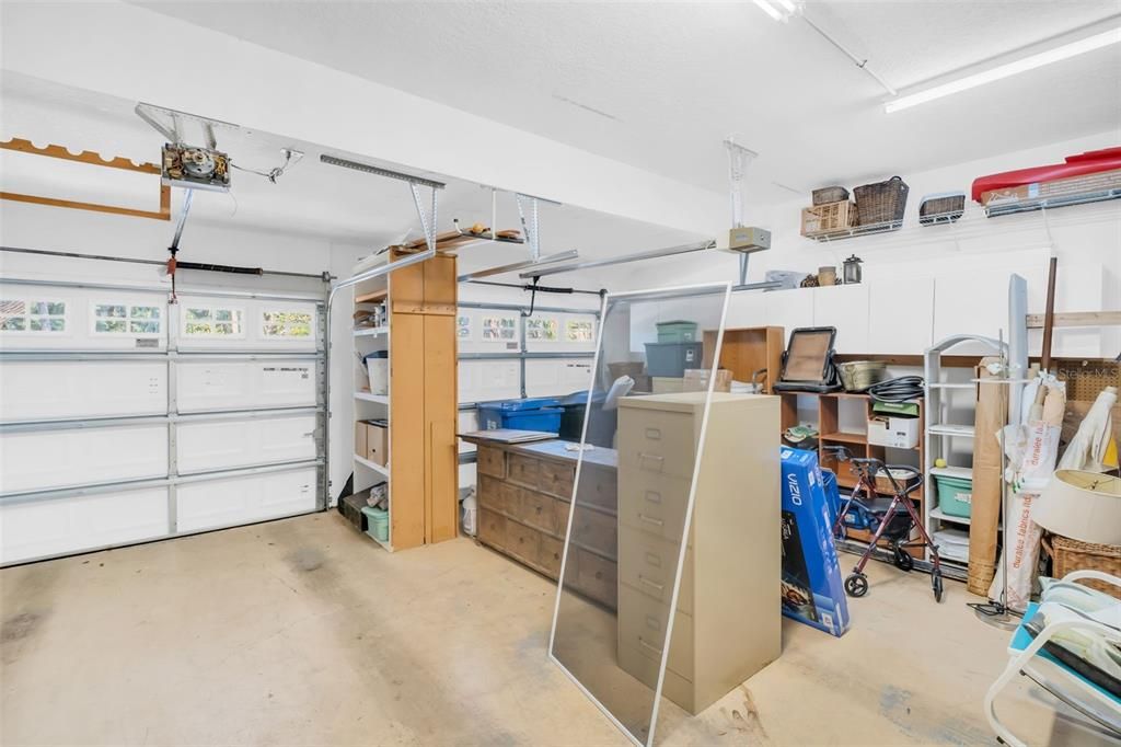 For Sale: $799,000 (3 beds, 2 baths, 1940 Square Feet)