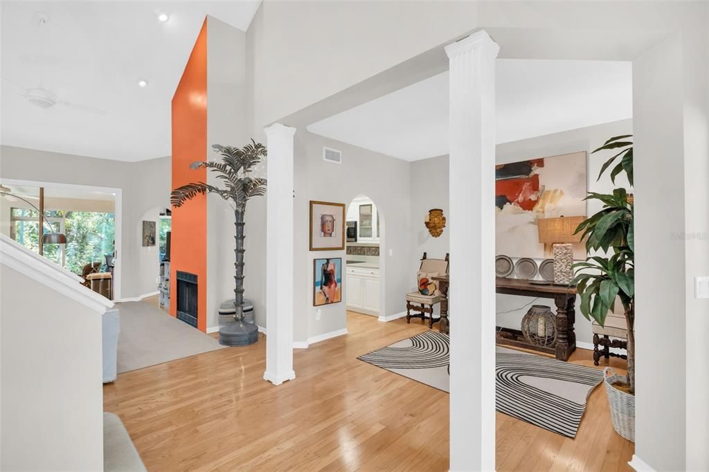 For Sale: $799,000 (3 beds, 2 baths, 1940 Square Feet)