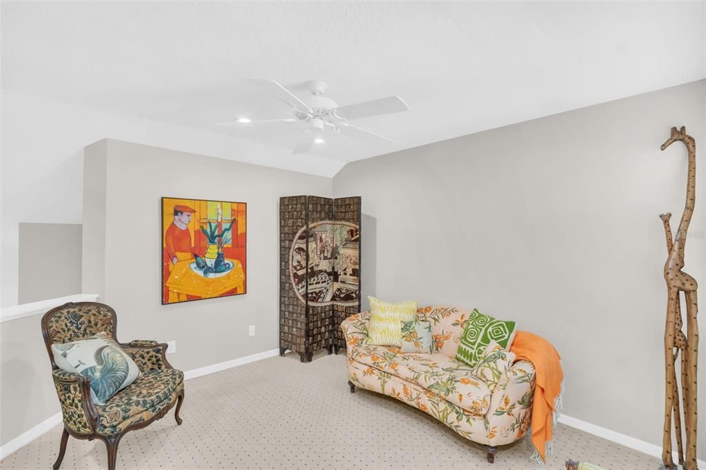 For Sale: $799,000 (3 beds, 2 baths, 1940 Square Feet)