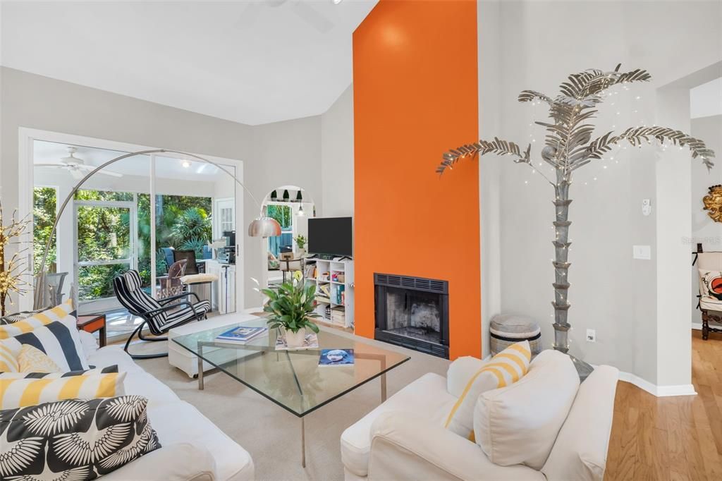 For Sale: $799,000 (3 beds, 2 baths, 1940 Square Feet)