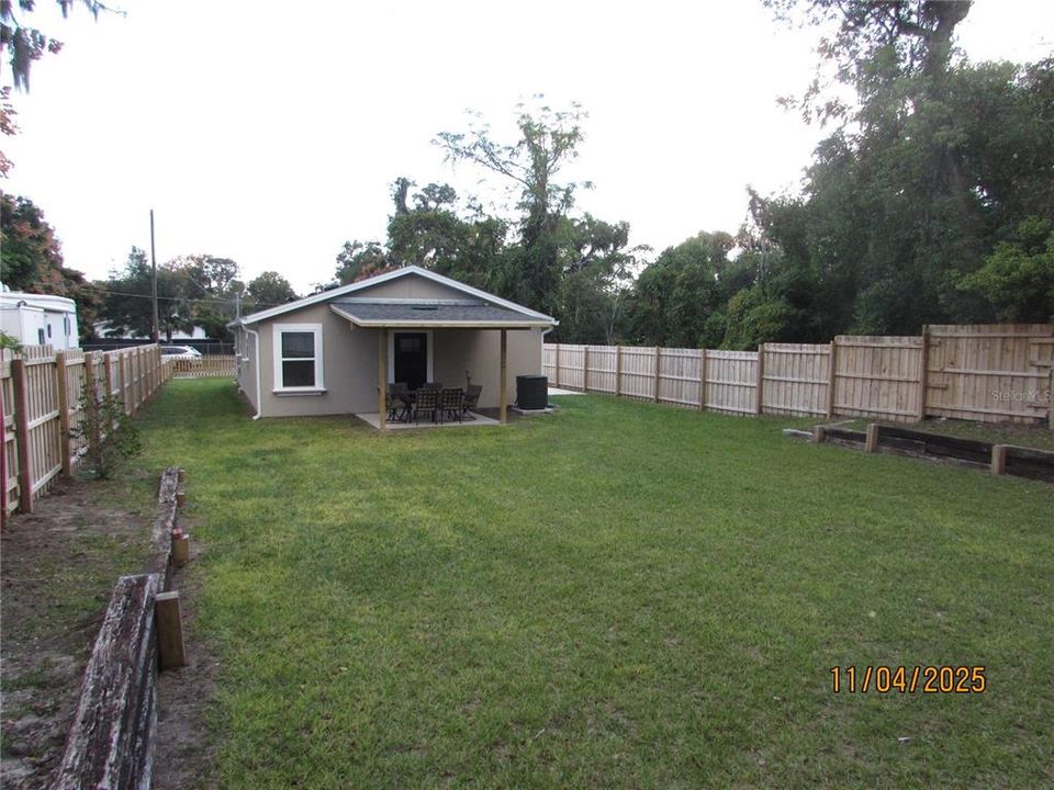 Activo con contrato: $327,000 (3 camas, 2 baños, 1319 Pies cuadrados)