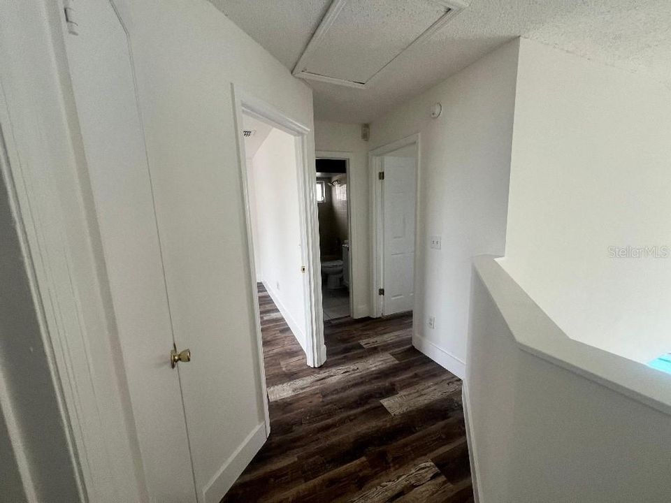 Под контрактом: $2,400 (4 спален, 2 ванн, 1906 Квадратных фут)