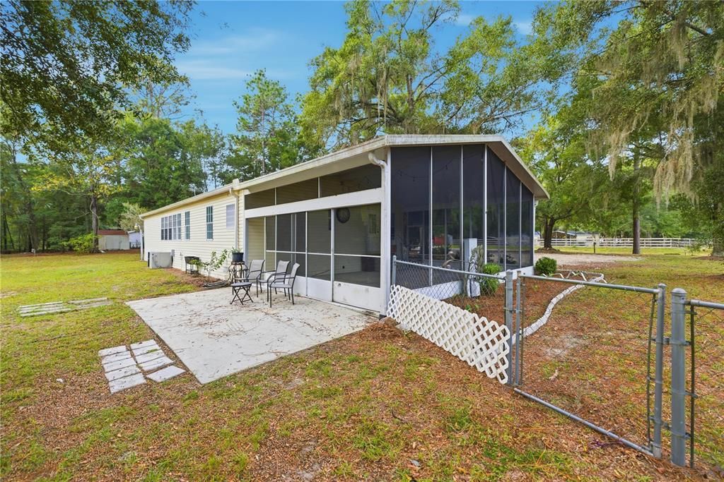 For Sale: $244,900 (3 beds, 2 baths, 1497 Square Feet)