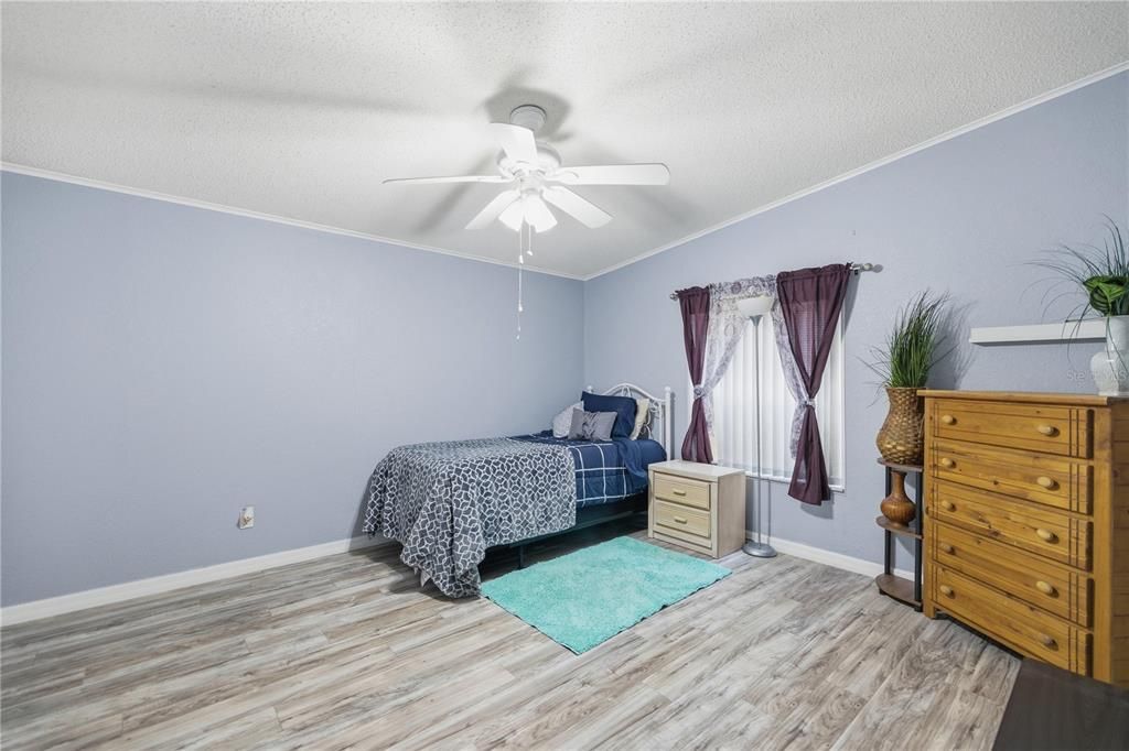 For Sale: $244,900 (3 beds, 2 baths, 1497 Square Feet)