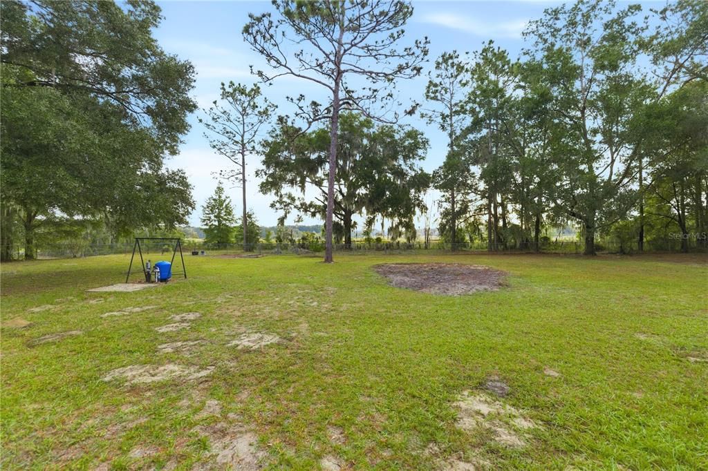 For Sale: $244,900 (3 beds, 2 baths, 1497 Square Feet)