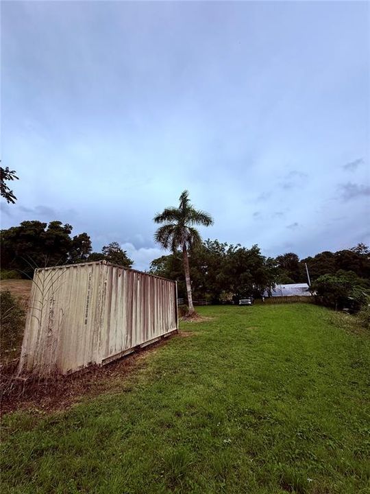 На продажу: $248,295 (17.31 acres)