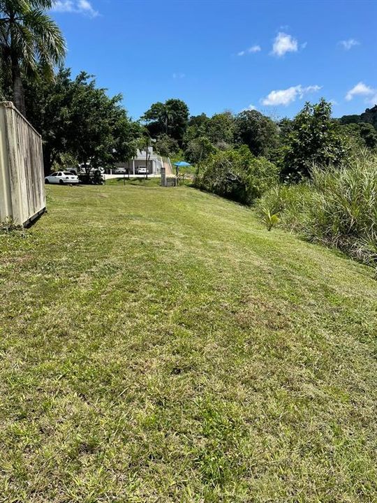 На продажу: $248,295 (17.31 acres)