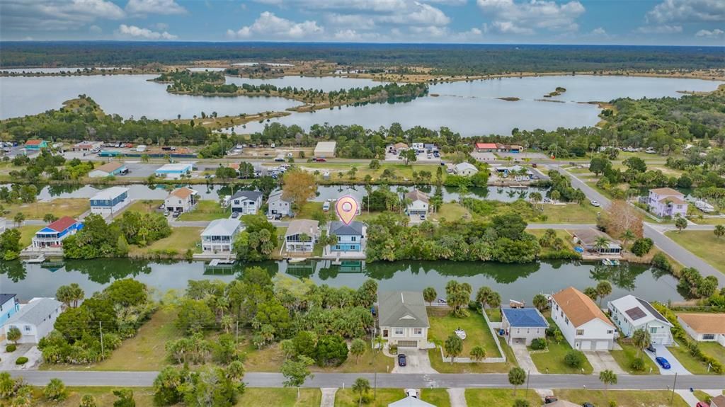 Под контрактом: $535,000 (3 спален, 2 ванн, 1750 Квадратных фут)