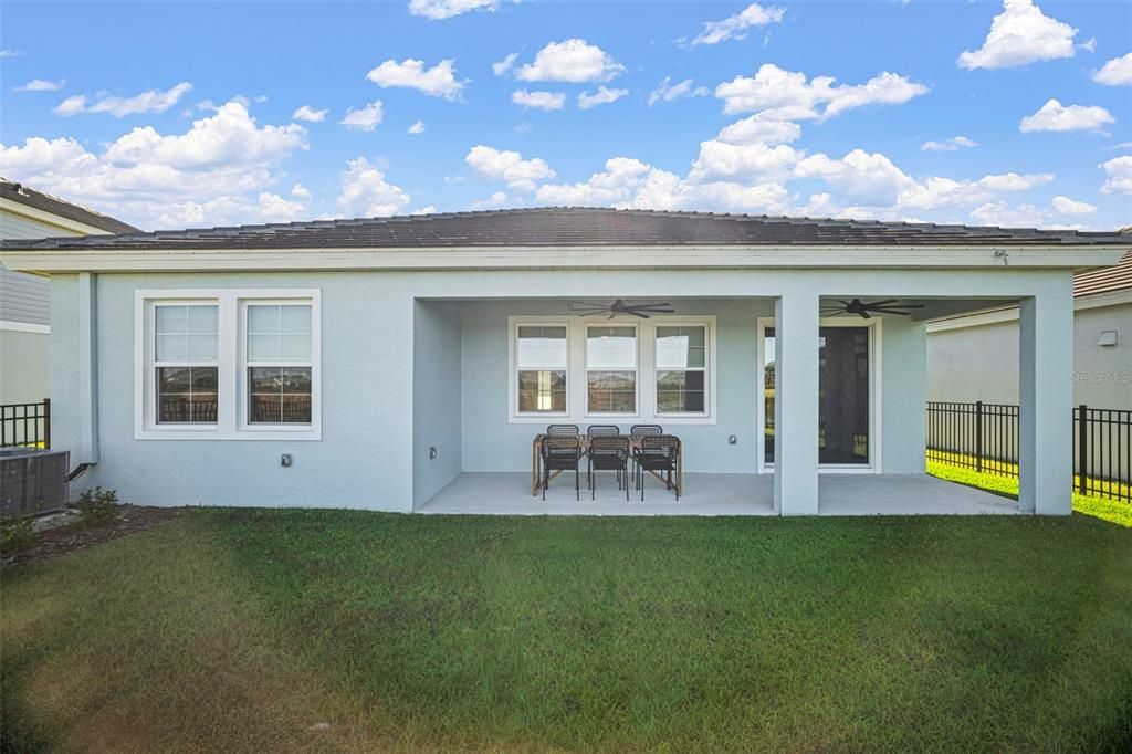 出租: $3,000 (3 贝兹, 2 浴室, 1699 平方英尺)