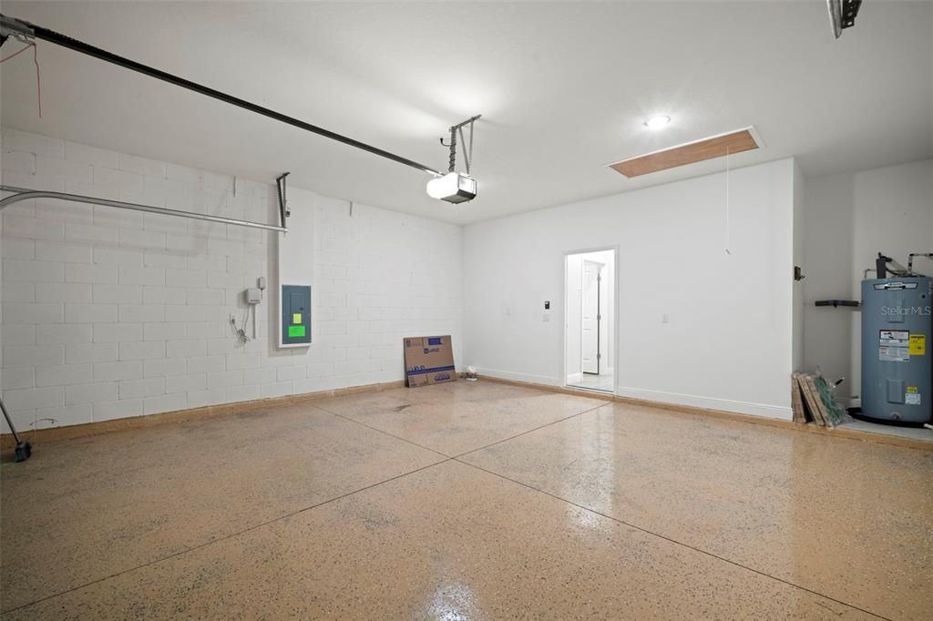 出租: $3,000 (3 贝兹, 2 浴室, 1699 平方英尺)