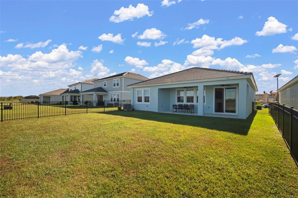 出租: $3,000 (3 贝兹, 2 浴室, 1699 平方英尺)