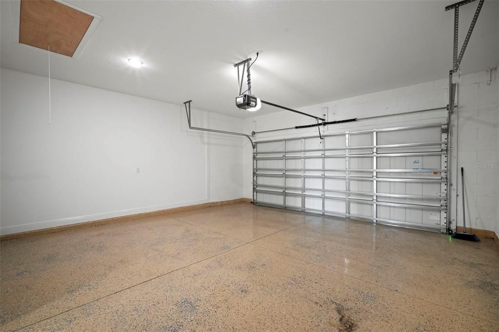 出租: $3,000 (3 贝兹, 2 浴室, 1699 平方英尺)