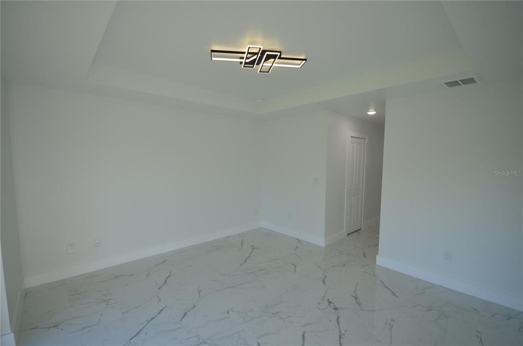 For Sale: $409,000 (3 beds, 2 baths, 1854 Square Feet)