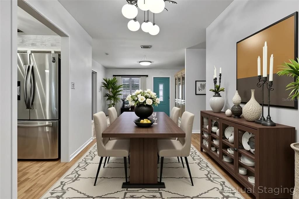 Activo con contrato: $449,000 (4 camas, 2 baños, 1736 Pies cuadrados)