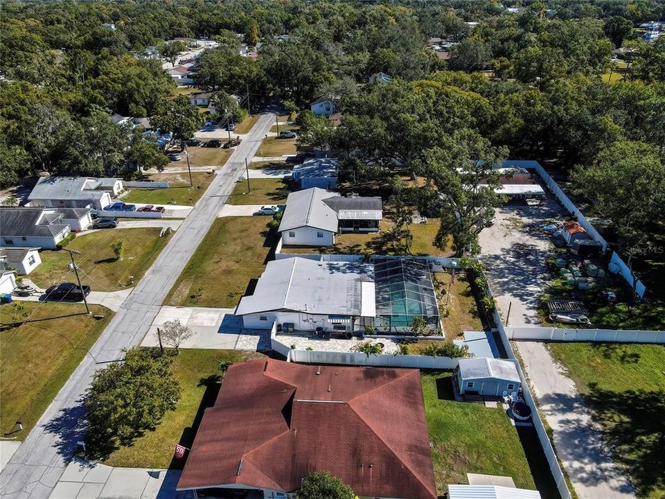 Activo con contrato: $449,000 (4 camas, 2 baños, 1736 Pies cuadrados)