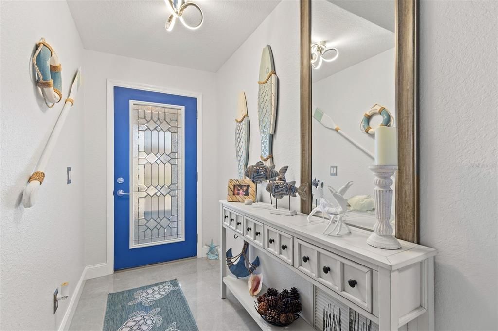 Active With Contract: $424,000 (3 beds, 2 baths, 1645 Square Feet)