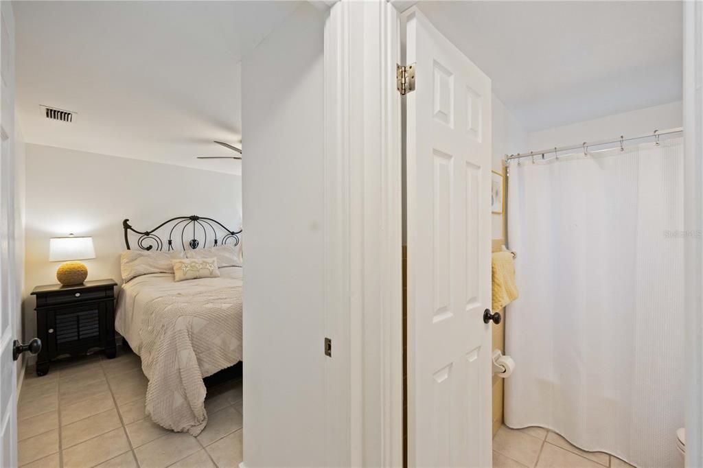 На продажу: $699,000 (4 спален, 0 ванн, 1464 Квадратных фут)