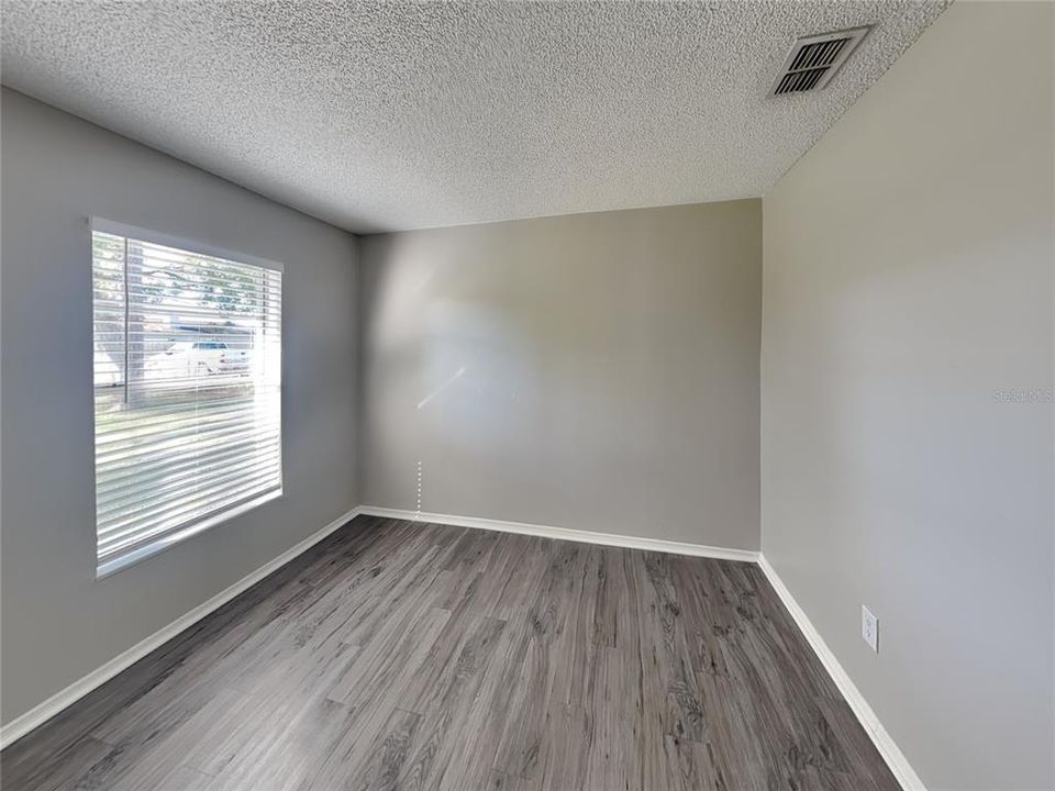 出租: $1,749 (4 贝兹, 2 浴室, 1248 平方英尺)