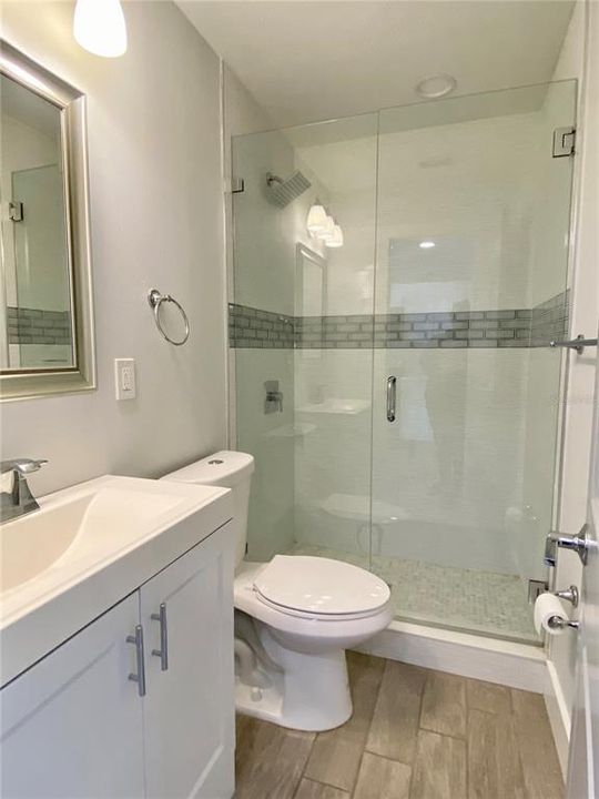 For Rent: $2,295 (4 beds, 2 baths, 1304 Square Feet)