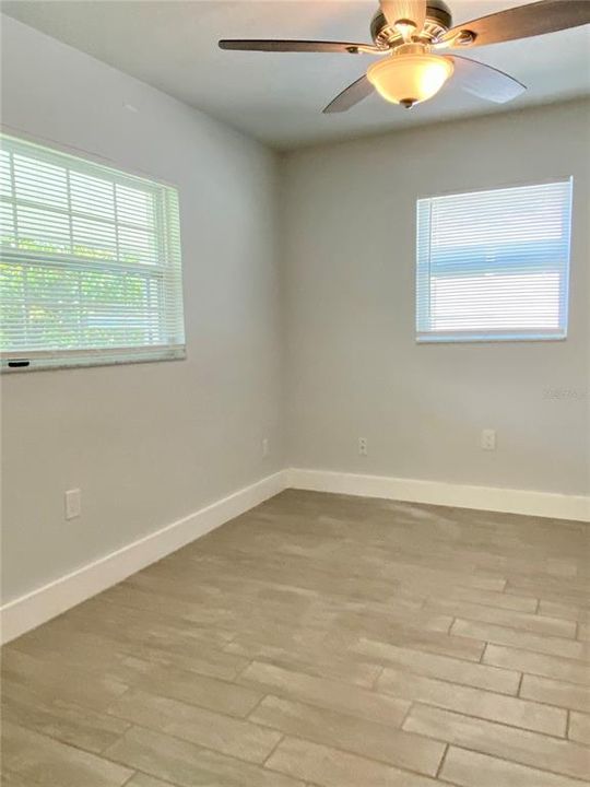 For Rent: $2,295 (4 beds, 2 baths, 1304 Square Feet)