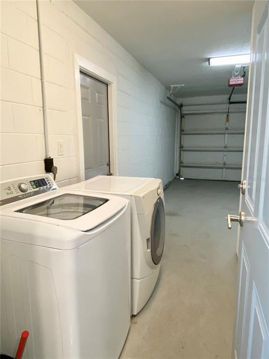 For Rent: $2,295 (4 beds, 2 baths, 1304 Square Feet)