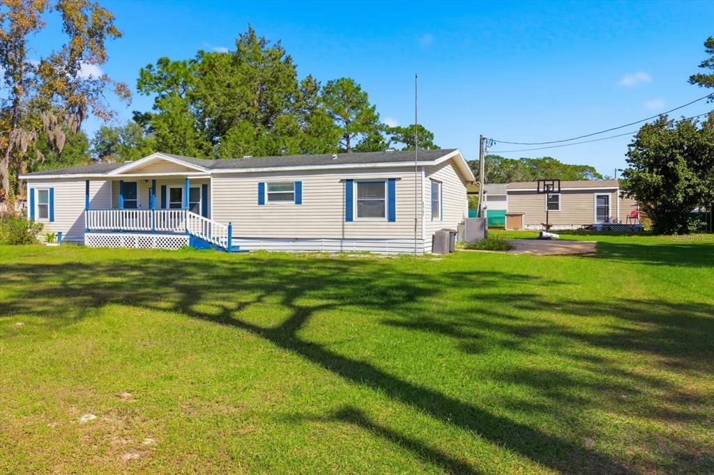 合同活跃: $199,900 (3 贝兹, 2 浴室, 1523 平方英尺)