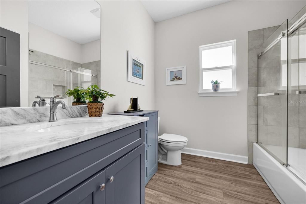 待售: $585,000 (3 贝兹, 2 浴室, 2035 平方英尺)