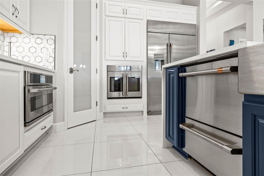 Active With Contract: $799,000 (5 beds, 4 baths, 3134 Square Feet)