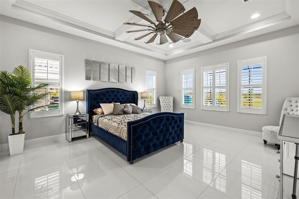 Active With Contract: $799,000 (5 beds, 4 baths, 3134 Square Feet)