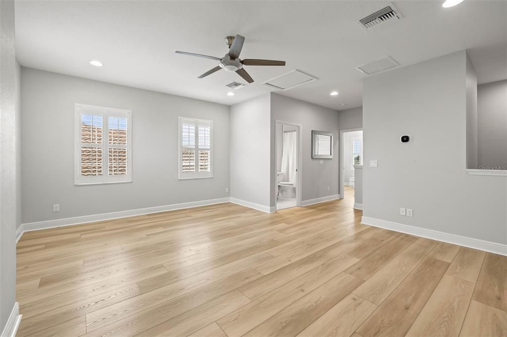 Active With Contract: $799,000 (5 beds, 4 baths, 3134 Square Feet)