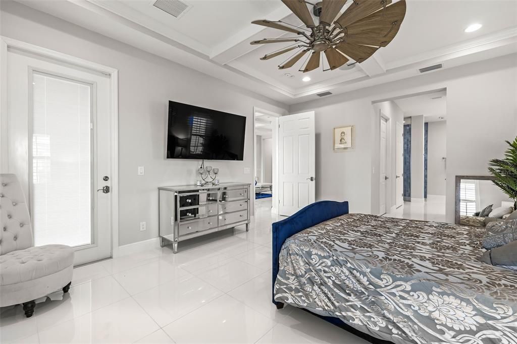 Active With Contract: $799,000 (5 beds, 4 baths, 3134 Square Feet)