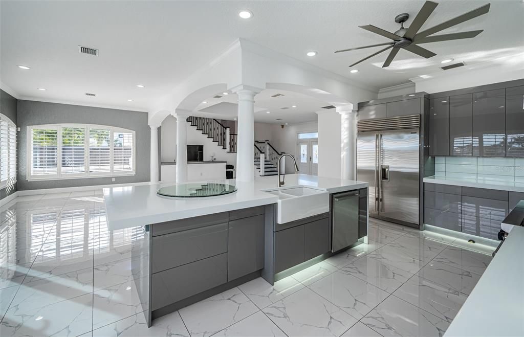 En Venta: $2,495,000 (4 camas, 3 baños, 3432 Pies cuadrados)