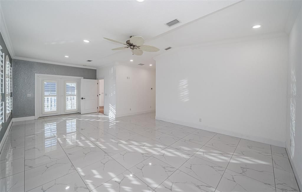 En Venta: $2,495,000 (4 camas, 3 baños, 3432 Pies cuadrados)