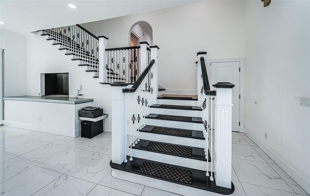 En Venta: $2,495,000 (4 camas, 3 baños, 3432 Pies cuadrados)